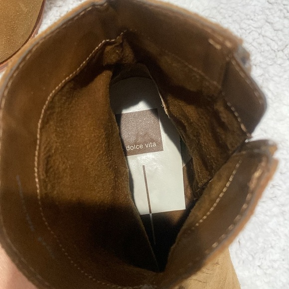 Used Dolce Vita Ankle Booties Size 6.5 - Picture 9 of 9